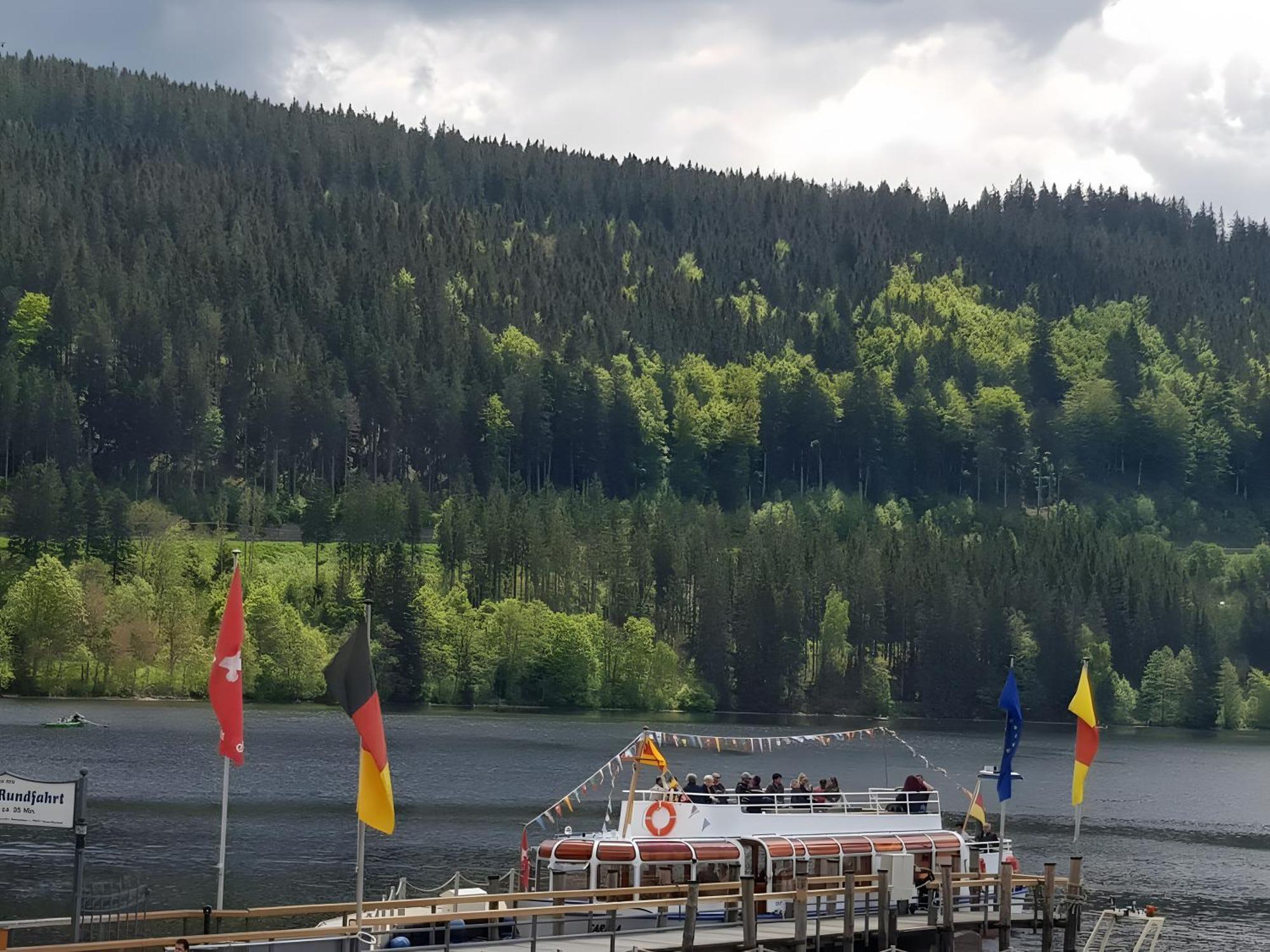 Appartamento Haus Schwedes Titisee-Neustadt Esterno foto